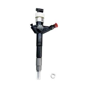 Diesel Fuel Injector 095000-6240 16600-MB40A 16600-VM00D 16600-MB40A 16600-MG40E